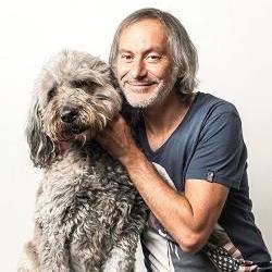 Rockster Has Landed In France